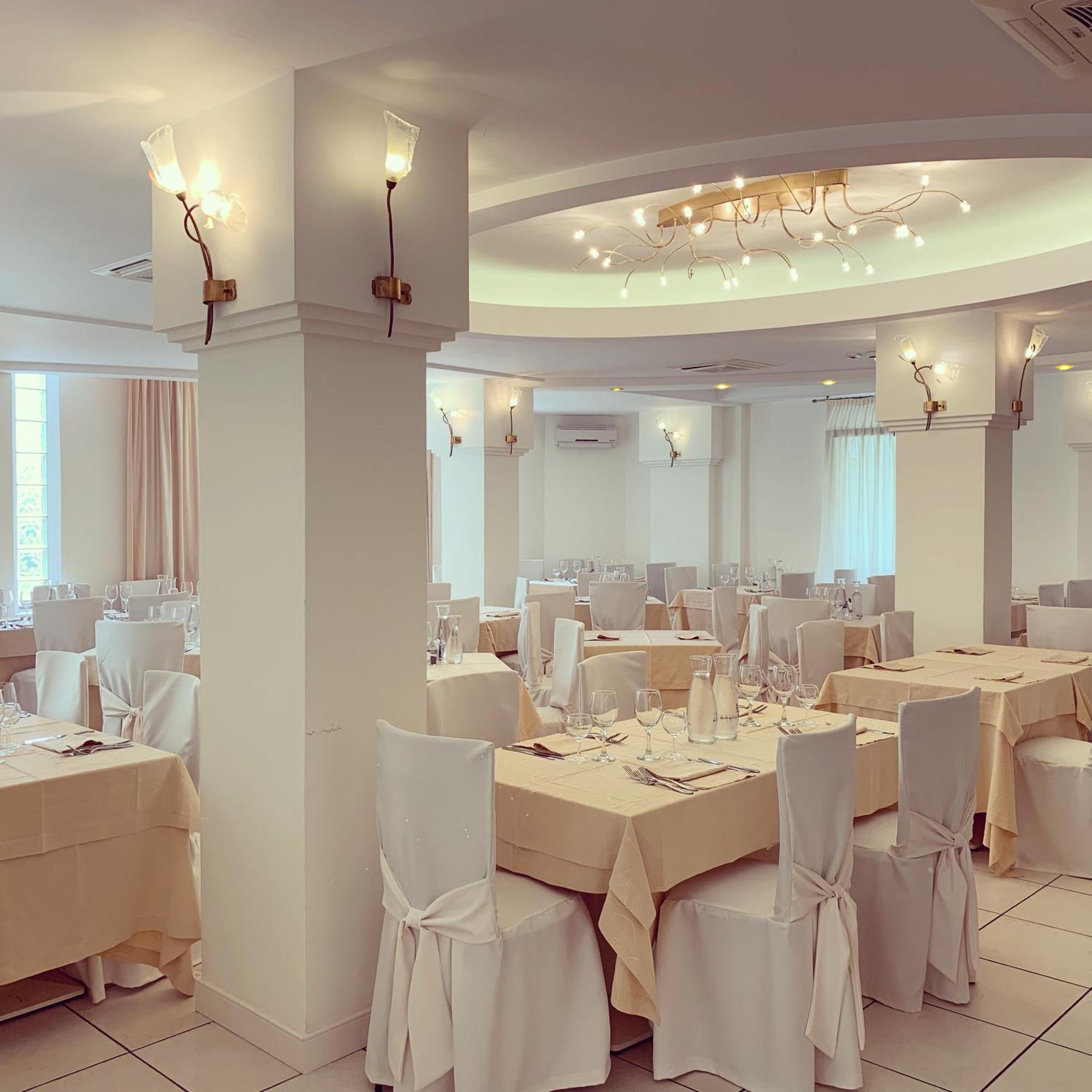 Sirena Boutique Hotel Габиче Маре Екстериор снимка