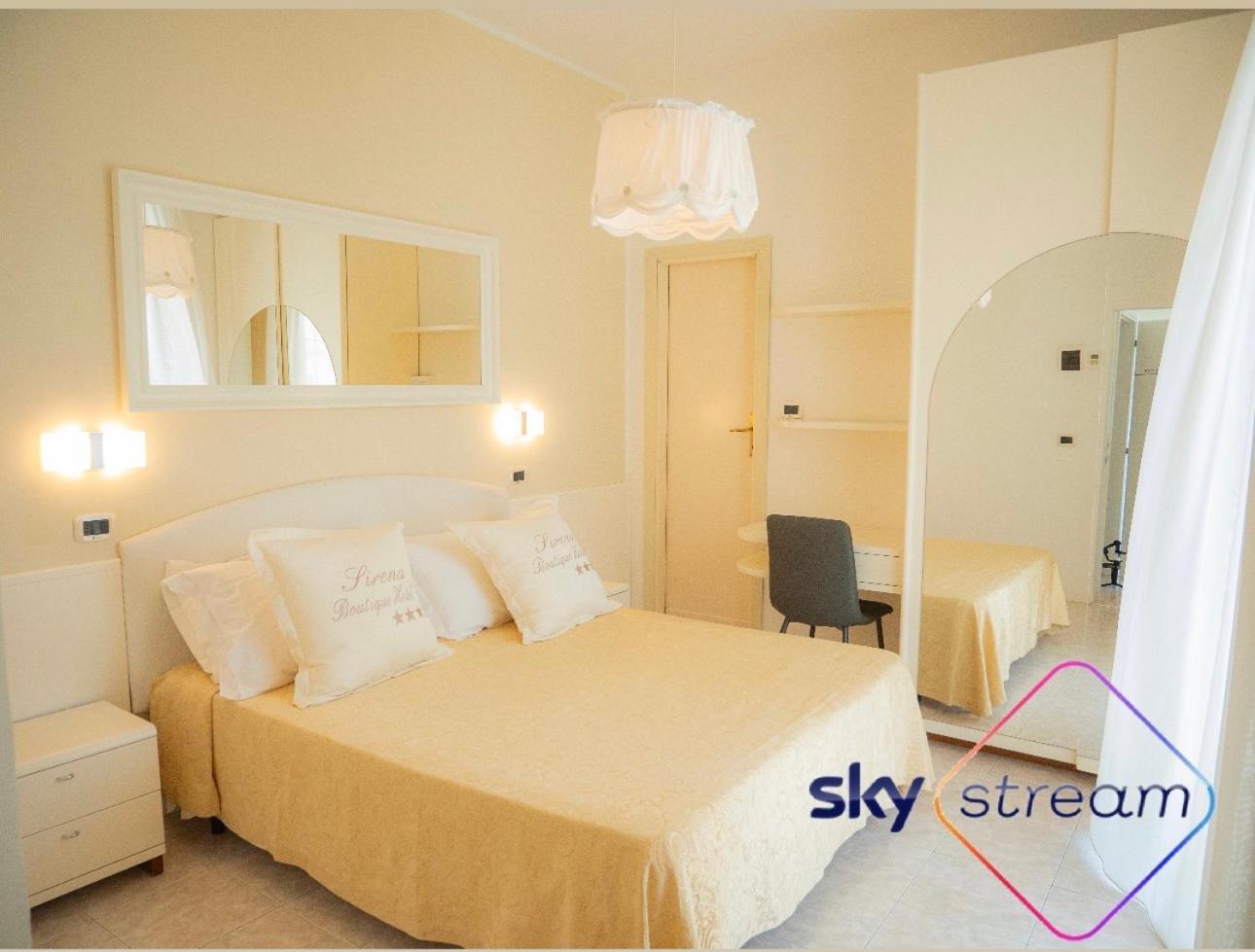 Sirena Boutique Hotel Габиче Маре Екстериор снимка