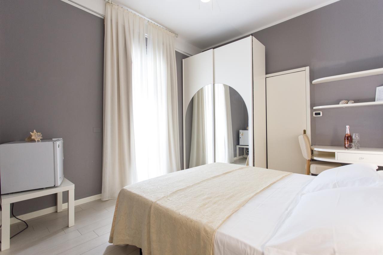 Sirena Boutique Hotel Габиче Маре Екстериор снимка