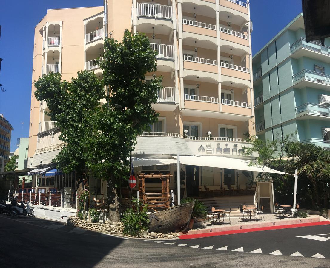 Sirena Boutique Hotel Габиче Маре Екстериор снимка