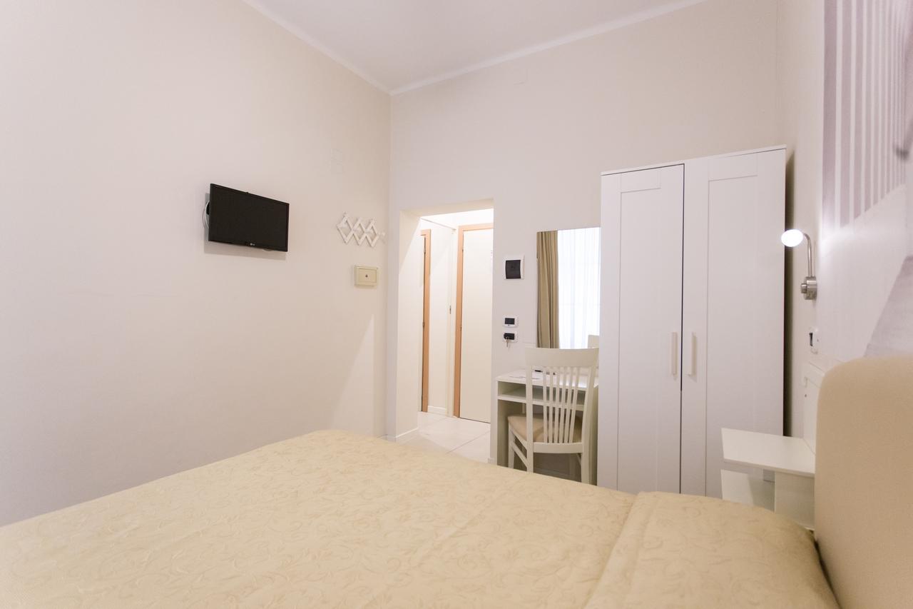 Sirena Boutique Hotel Габиче Маре Екстериор снимка